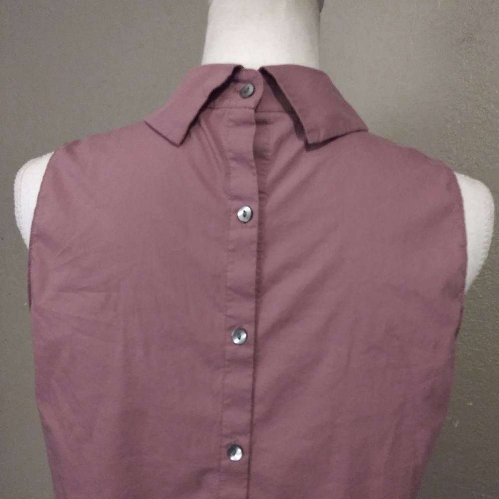 BOGO🆓 | Ann Taylor Sleeveles Cinched Collared Top - Picture 2 of 12